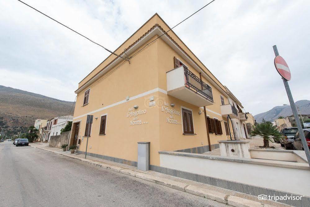 B&B L'Angolino Della Nonna Castelluzzo Exterior photo